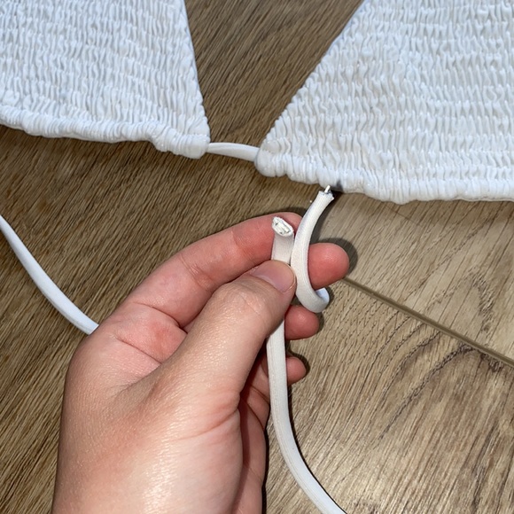 Tori Praver White Smocked Bikini Triangle Swim M - Picture 3 of 5